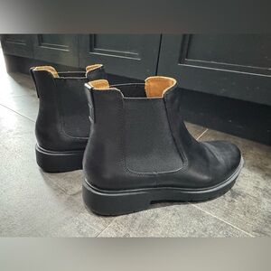 Black Geox Chelsea Boots